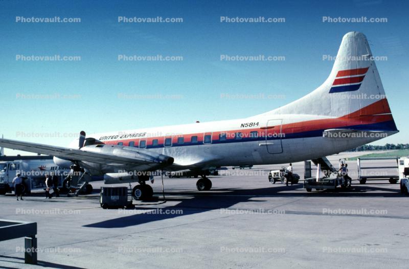 N5814, Convair 580, United Express, Denver Stapleton International Airport