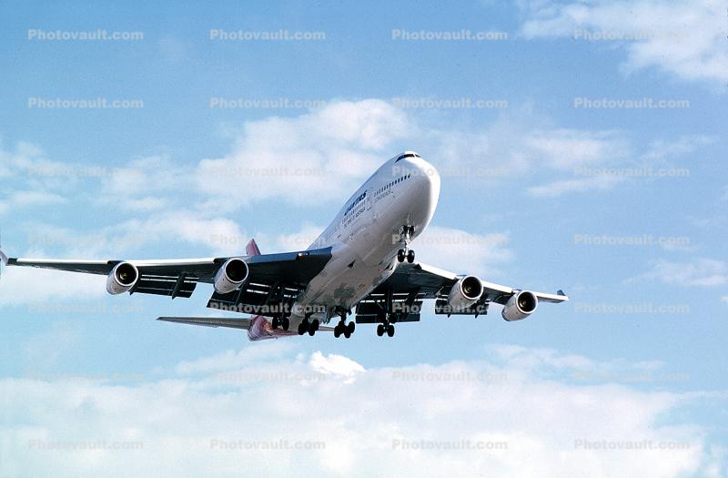 Boeing 747-438, Qantas Airlines, The Spirit of Australia, VH-OJA, 747-400 series, RB211-524G, RB211