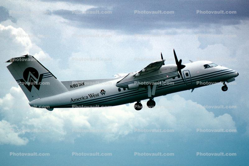 N807AW, De Havilland Canada Dash-8-102, America West Airlines AWE
