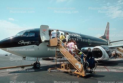 Shamu Two, N507SW, Boeing 737-5H4, Southwest Airlines SWA, (BUR), CFM56-3B1, CFM56, 1970s
