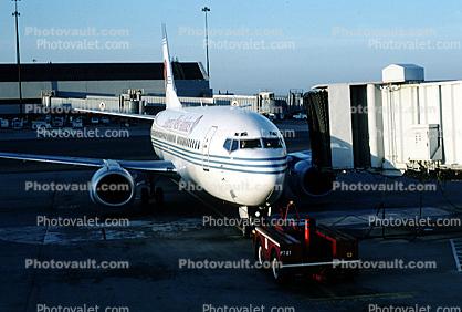 Boeing 737, San Francisco International Airport (SFO), America West Airlines AWE