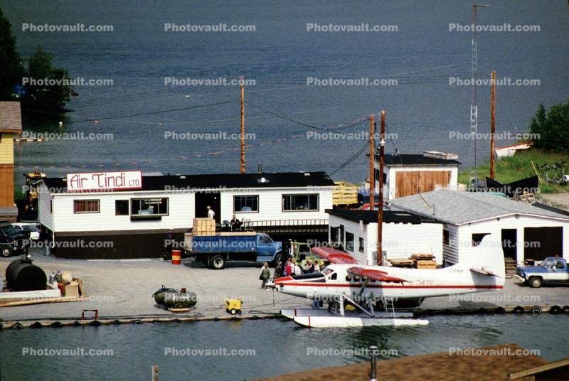 C-FXUY, Terminal, Air Tindi Ltd, DHC-3 Turbo Otter, building, dock