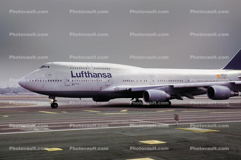 D-ABVA, Boeing 747-430, Lufthansa, 747-400 series, CF6, CF6-80C2B1F