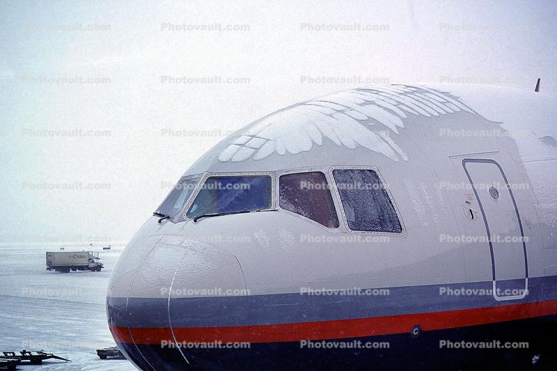 Douglas DC-10, Ice Covered, snow, cold