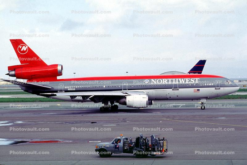 N152US, McDonnell Douglas DC-10-40, San Francisco International Airport (SFO), Northwest Airlines NWA, JT9D-20, JT9D
