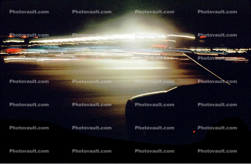 Boeing 757, night, Nightime, Exterior, Outdoors, Outside, Nighttime, RB211