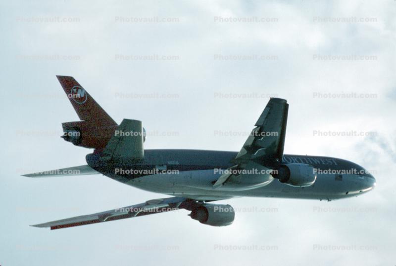 N162US, Douglas DC-10-40, Northwest Airlines NWA, Taking-Off, JT9D, JT9D-20