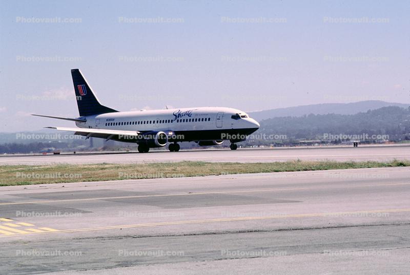 N385UA, SHUTTLE BY UNITED, Boeing 737