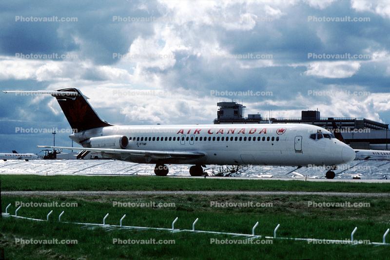 C-FTMF, McDonnell Douglas DC-9-32, Air Canada ACA, JT8D-7B s3, JT8D