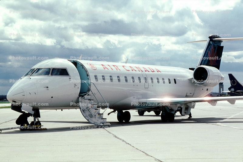 C-FWJB, Canadair CL-600-2B19 Regional Jet CRJ-100ER, Air Canada ACA