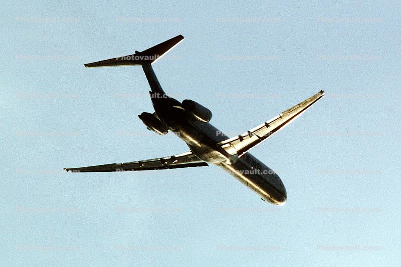Reno Air ROA, Douglas DC-9