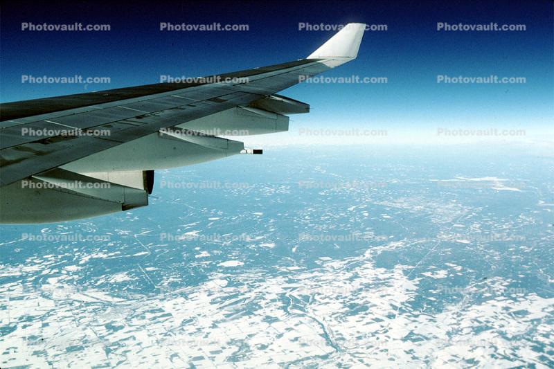 Airbus A340 Wing in Flight