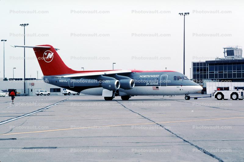 N501XJ, Northwest Airlines NWA, Bae Avro RJ85