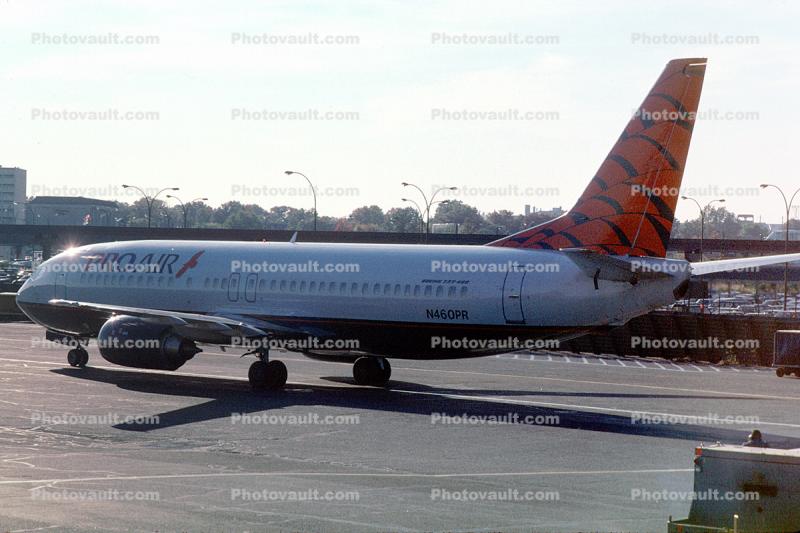 N460PR, Boeing 737-49RSF, 737-400 series, Newark, New Jersey