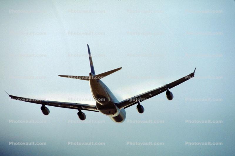Airbus A340, Lufthansa, taking-off