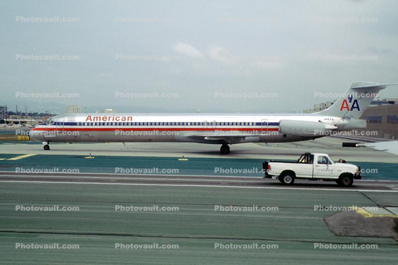 N474, McDonnell Douglas MD-82, American Airlines AAL, JT8D
