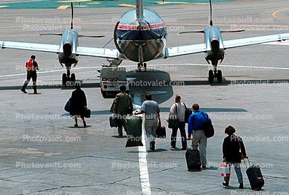 Boarding Passengers, Baggage, Embraer Brasilia EMB-120, Airstair
