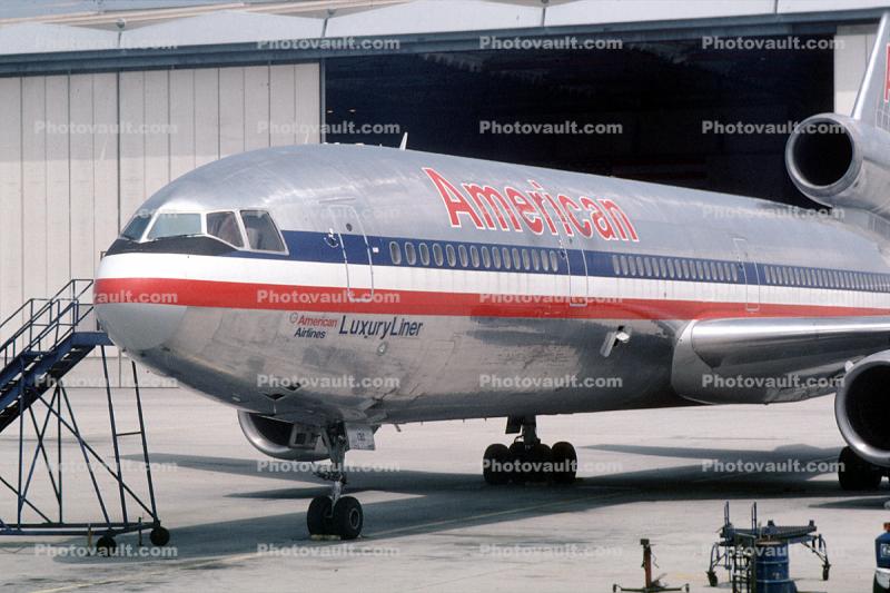 N130AA, American Airlines AAL, Douglas DC-10-10, CF6, CF6-6K