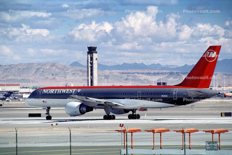 N512US, Northwest Airlines NWA, Boeing 757-251, 757-200 series, PW2000