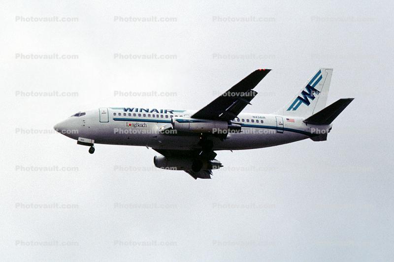 Boeing 737-200 series, WinAir, N463IR