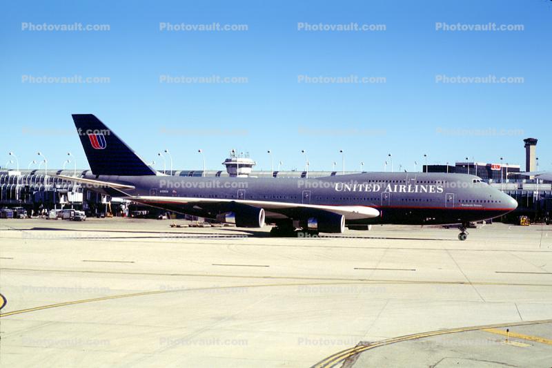 N199UA, United Airlines UAL, Boeing 747-422, ORD, 747-400 series, PW4056, PW4000