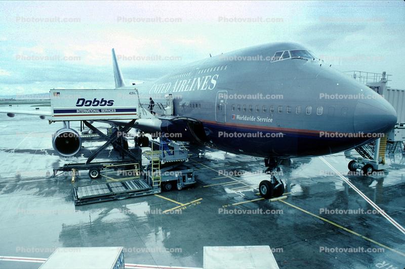 Boeing 747-400, Dobbs, Ground Equipment, Scissor Truck