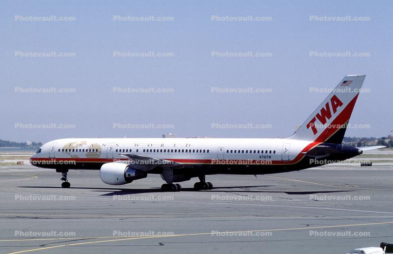 N710TW, Trans World Airlines TWA, Boeing 757-2Q8, San Francisco International Airport (SFO), PW2000