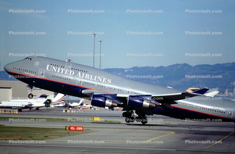 N180UA, United Airlines UAL, Boeing 747-422, (SFO), PW4056, PW4000, 747-400 series