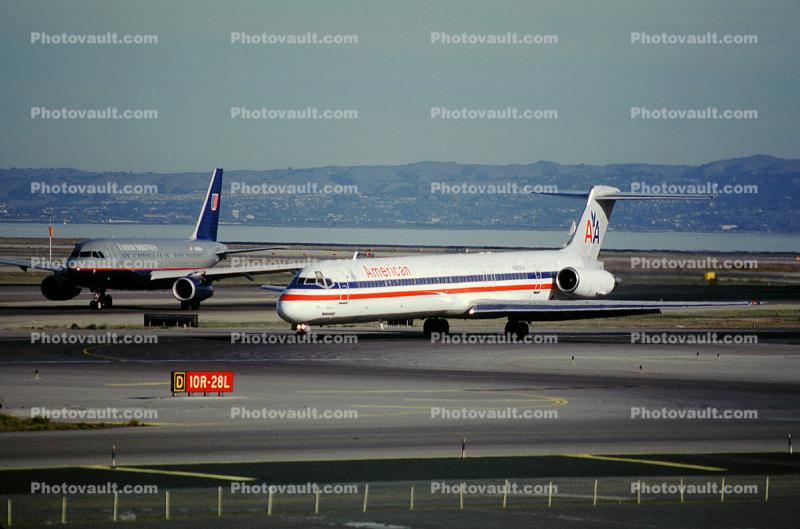 N880RA, American Airlines AAL, McDonnell Douglas MD-83, JT8D, (SFO), JT8D-219