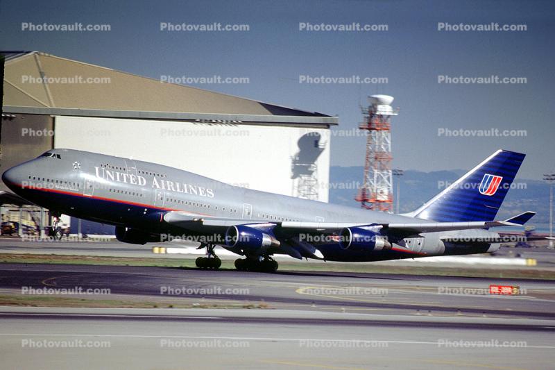 N199UA, United Airlines UAL, Boeing 747-422, (SFO), 747-400 series, PW4056, PW4000