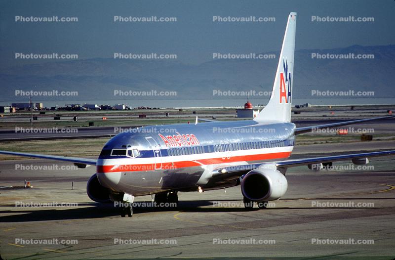 N912AN, American Airlines AAL, Boeing 737-823, San Francisco International Airport (SFO), CFM56-7B24, CFM56