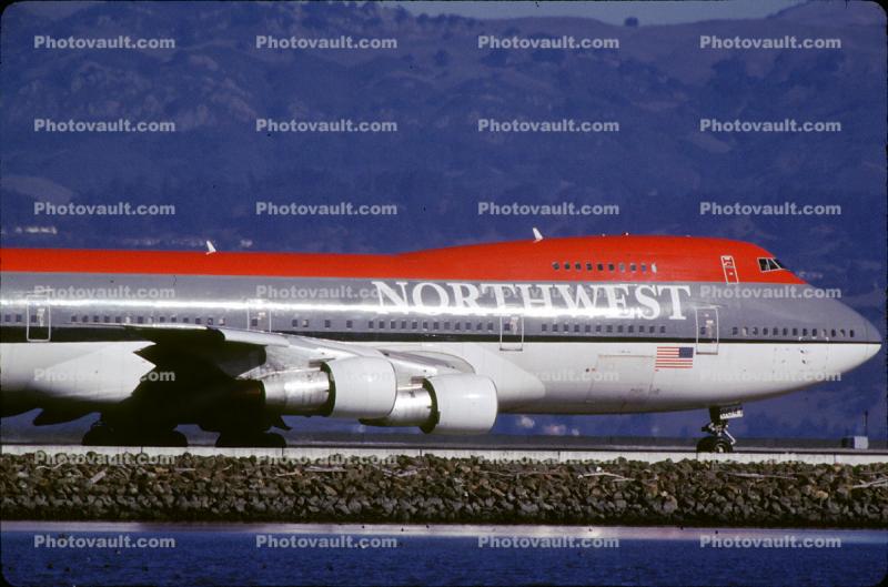N641NW, Boeing 747-212B, San Francisco International Airport (SFO), Northwest Airlines NWA, 747-200 series, JT9D-7Q, JT9D