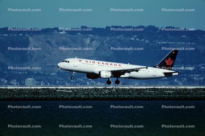Airbus A320-211, Air Canada ACA, C-FGYL, San Francisco International Airport (SFO), CFM56-5A1, CFM56