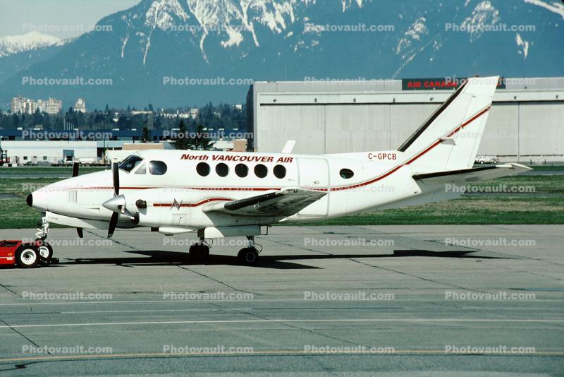 C-GPCB, NORTH VANCOUVER AIR, Beech 100 King Air, PT6A