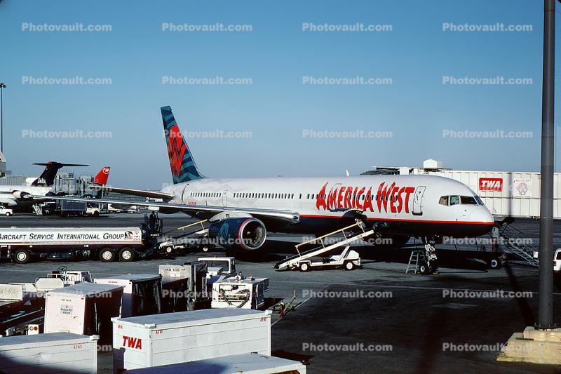 N906AW, Boeing 757-2S7, America West Airlines AWE, 757-200 series