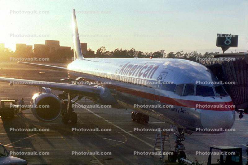 N630AA, Boeing 757-223 , Santa Ana International Airport (SNA), California, USA, RB211-535E4B, RB211