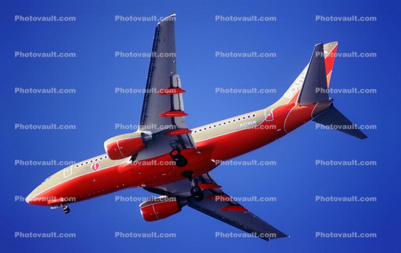 N774SW, Boeing 737-7H4, Next Gen, Southwest Airlines SWA, 737-700 series
