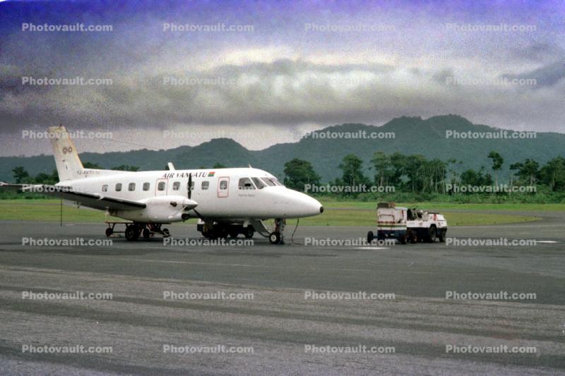 YJ-AV7, Air Vanuatu, Embraer EMB-110P1 Bandeirante, PT6A