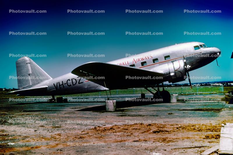 VH-CDZ, Douglas DC-3 Twin Engine Prop