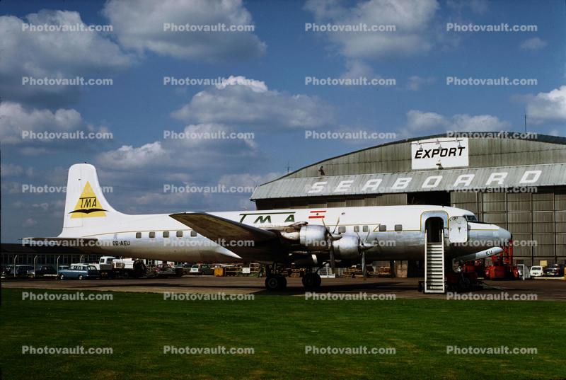 OD-AEU, TMA of Lebanon, Douglas DC-6B Liftmaster, Seaboard World Airlines hangar, R-2800, 1967, 1960s