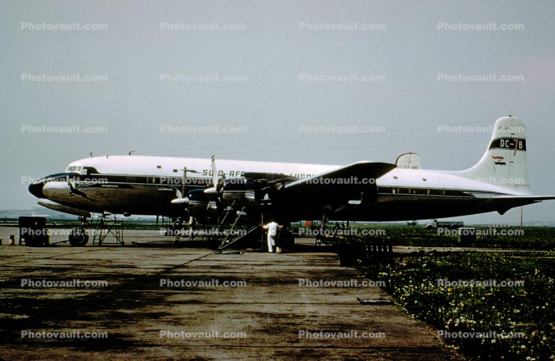 ZS-DKD, Douglas DC-7B