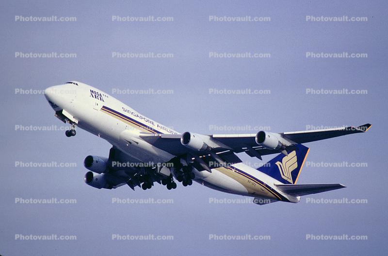 9V-SFC, Boeing 747-412FSCD, Singapore Airlines SIA, (SFO), 747-400 series, Mega Ark, PW4056, PW4000