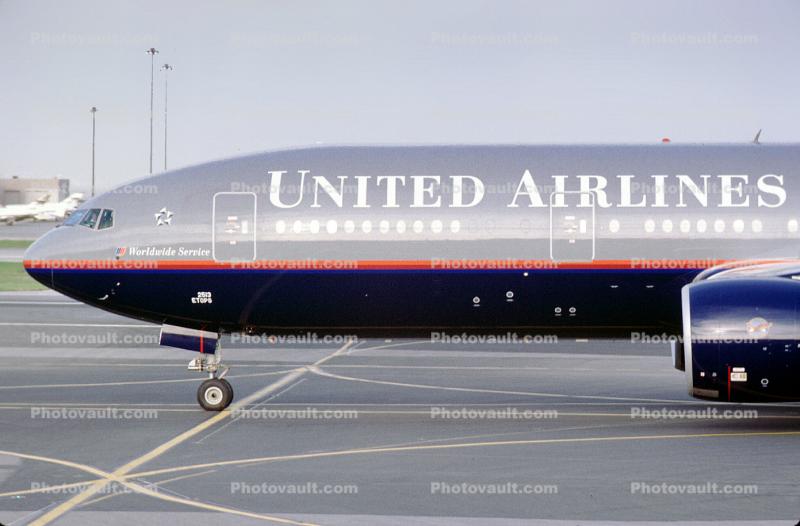 N213UA, United Airlines UAL, Boeing 777-222, PW4077, PW4000, (SFO)