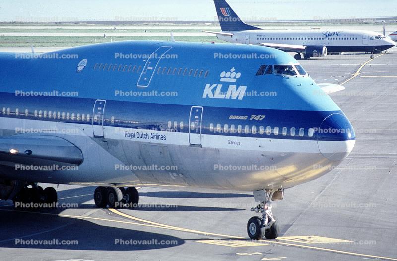 PH-BUP, Boeing 747-206B, CF6-50E2, CF6, (SFO), KLM Airlines, 747-200 series