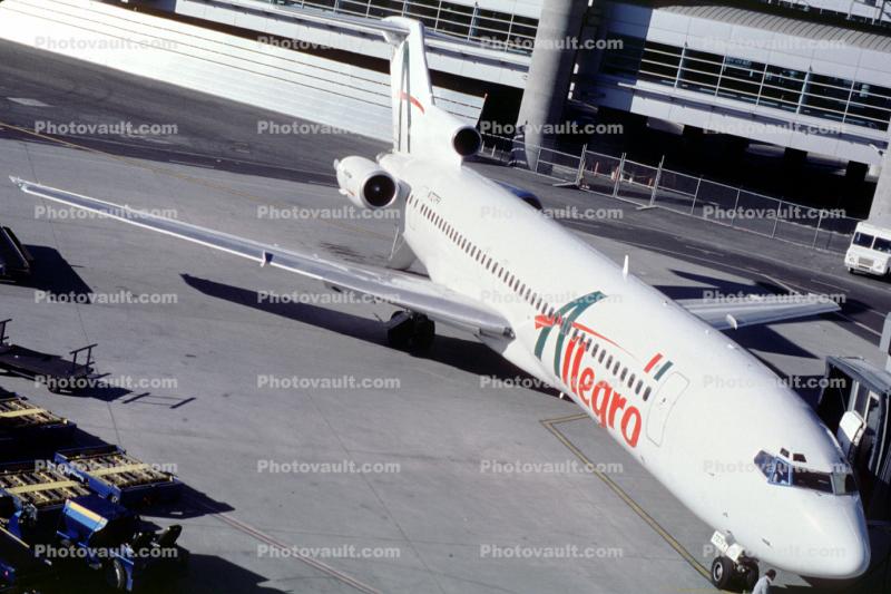 N727FV, Boeing 727-221RE, San Francisco International Airport (SFO), JT8D, 727-200 series