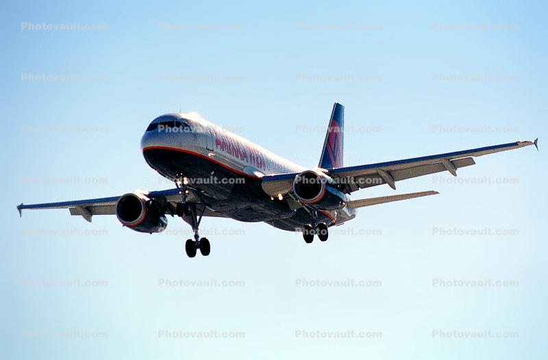 N604AW, Airbus A320-232, America West Airlines AWE