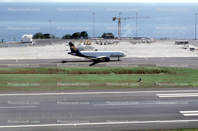 OY-CNR, Airbus A320-211, Premiair, Funchal Madeira, CFM56, CFM56-5A1