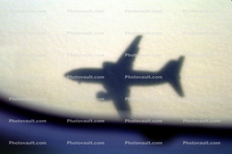 Boeing 737, Landing Shadow