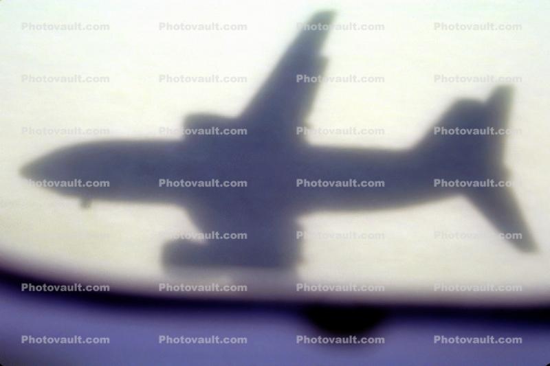 Boeing 737, Landing Shadow