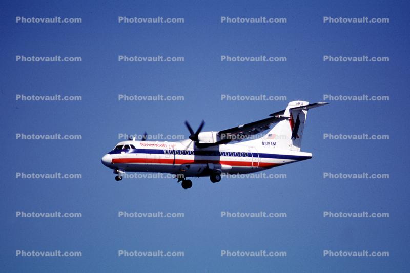 N319AM, ATR-42-300, American Eagle EGF, ATR-42 series